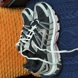 Women's Black / Silver And Lavender  Nike Air TRI -D